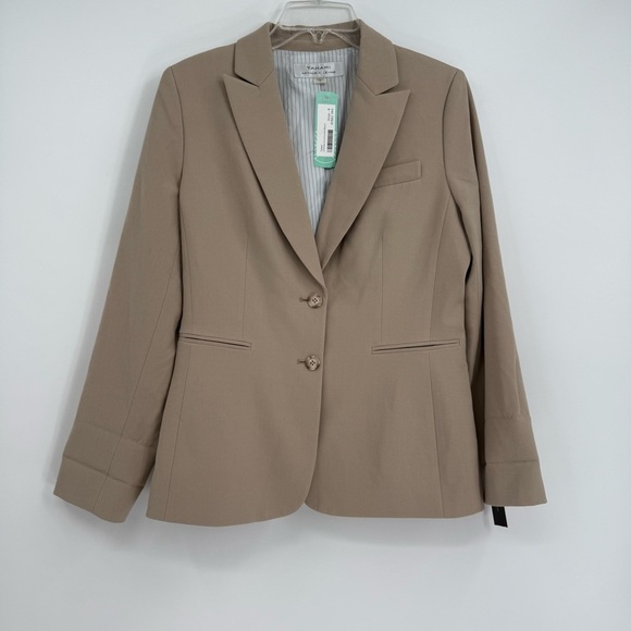 TAHARI Women’s BLAZER NWT Lined SIZE 8 Collar Lapels Tan 2 Button Stitch Fix - Picture 8 of 8
